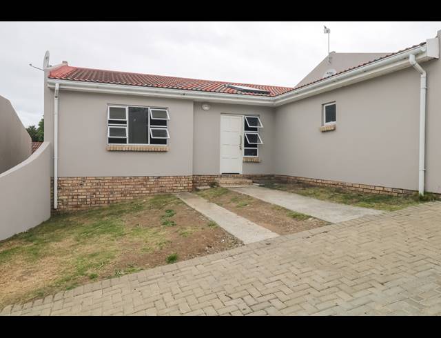 3 BEDROOM TOWNHOUSE FOR SALE IN CAMBRIDGE